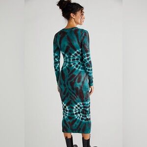 NWT YFB Dax Rib Dress